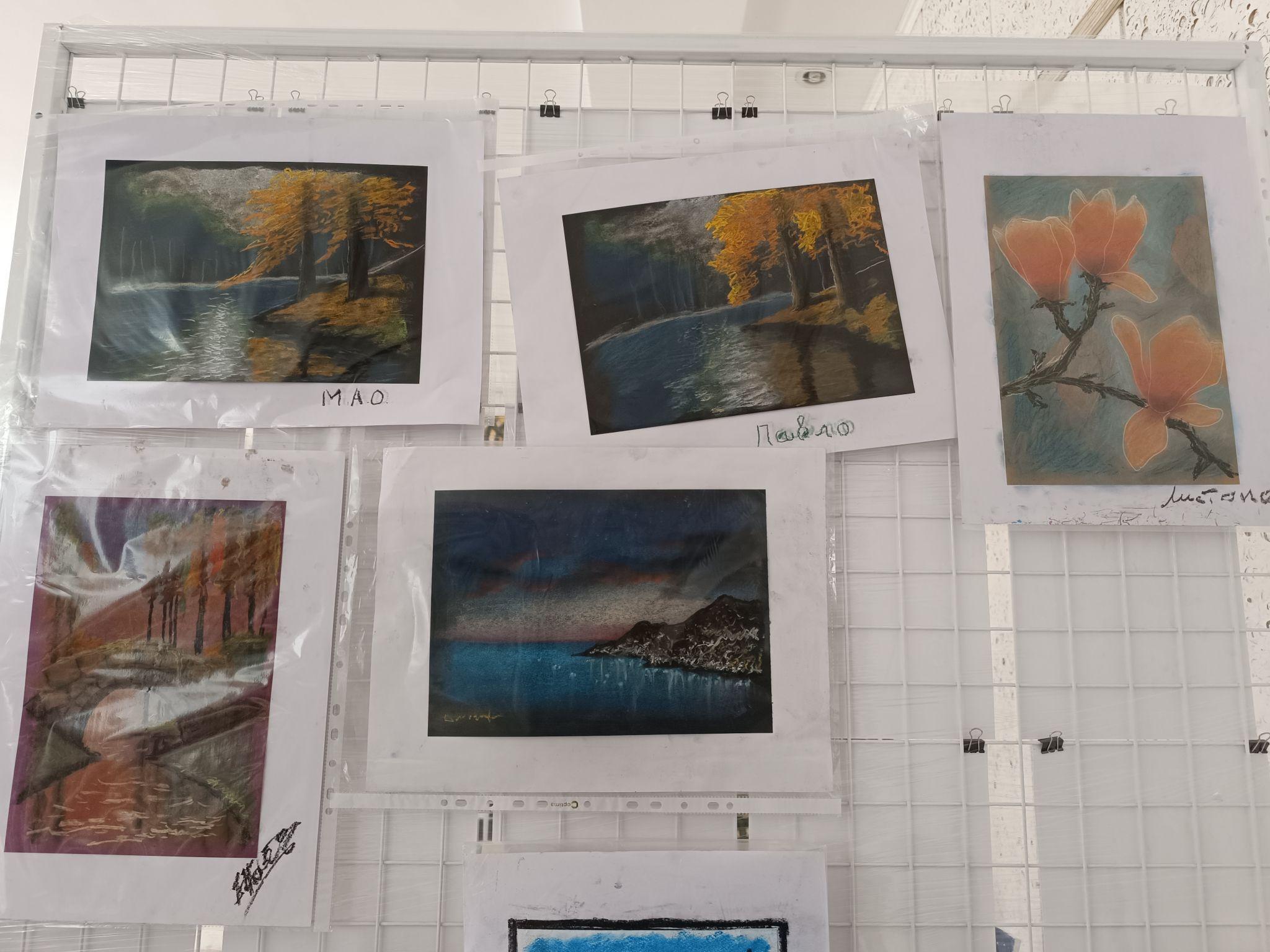 Новини Тернополя - фото з «За малюнками приховані біль і втрати»: військові під час реабілітації намалювали картини (ФОТО)