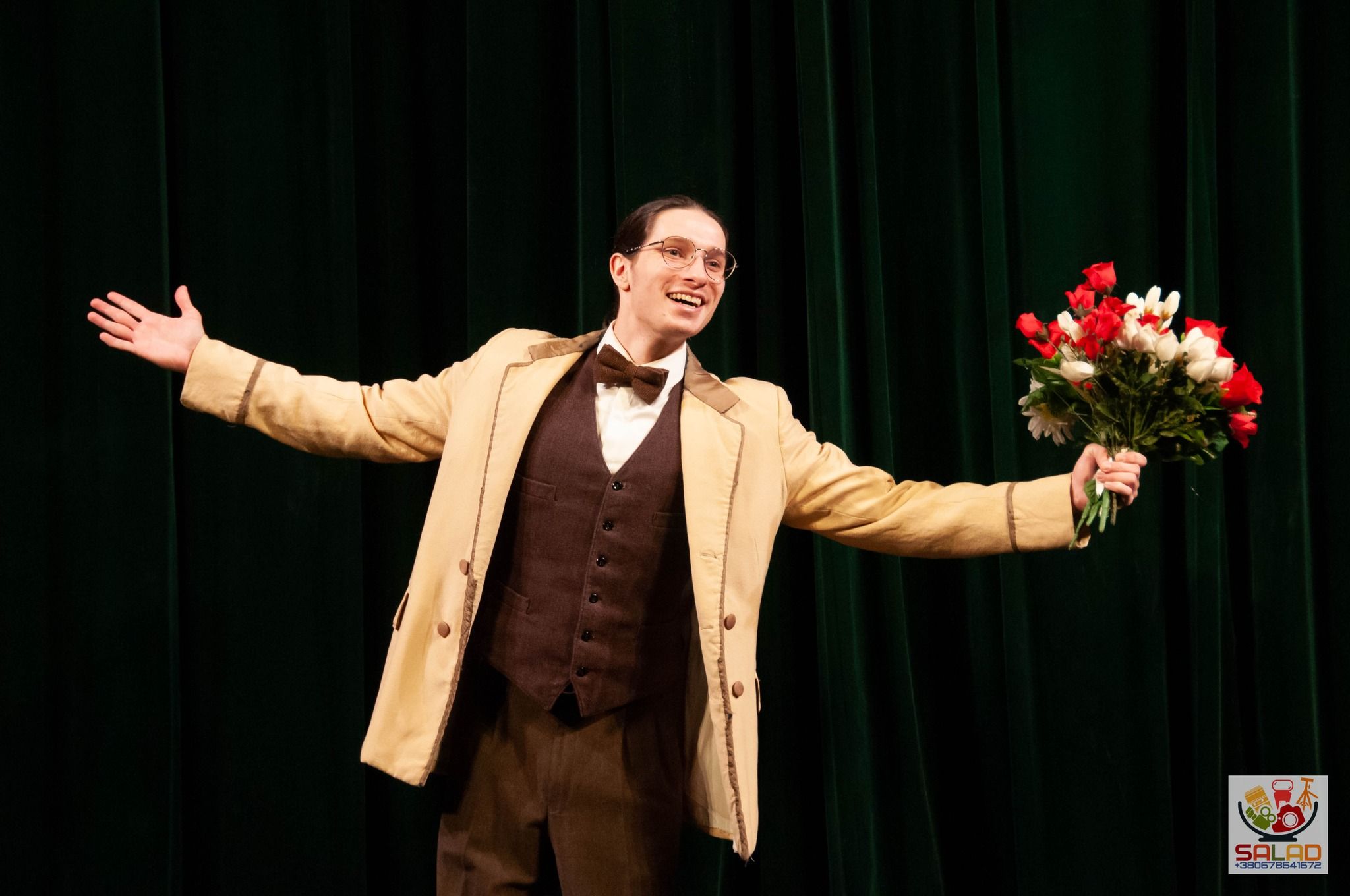 Новини Вінниці - фото з «Сцену любощів знімали у холодній воді». Актор з Вінниці — про фільм «Перелесник» і не тільки