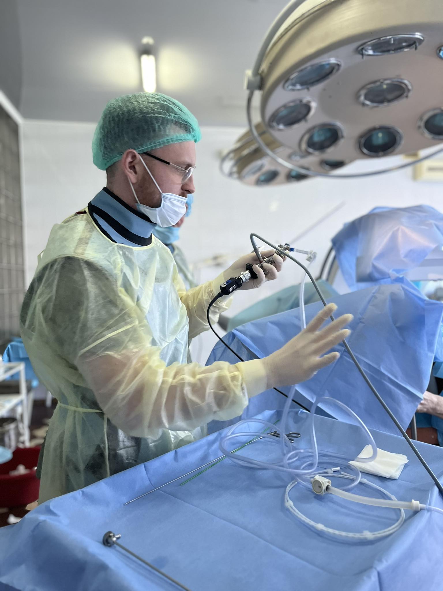 Новини Хмельницького - фото з Пензлик у животі та відрізаний член: лікарські історії від хмельницького уролога – Івана Воронюка Нет описания.