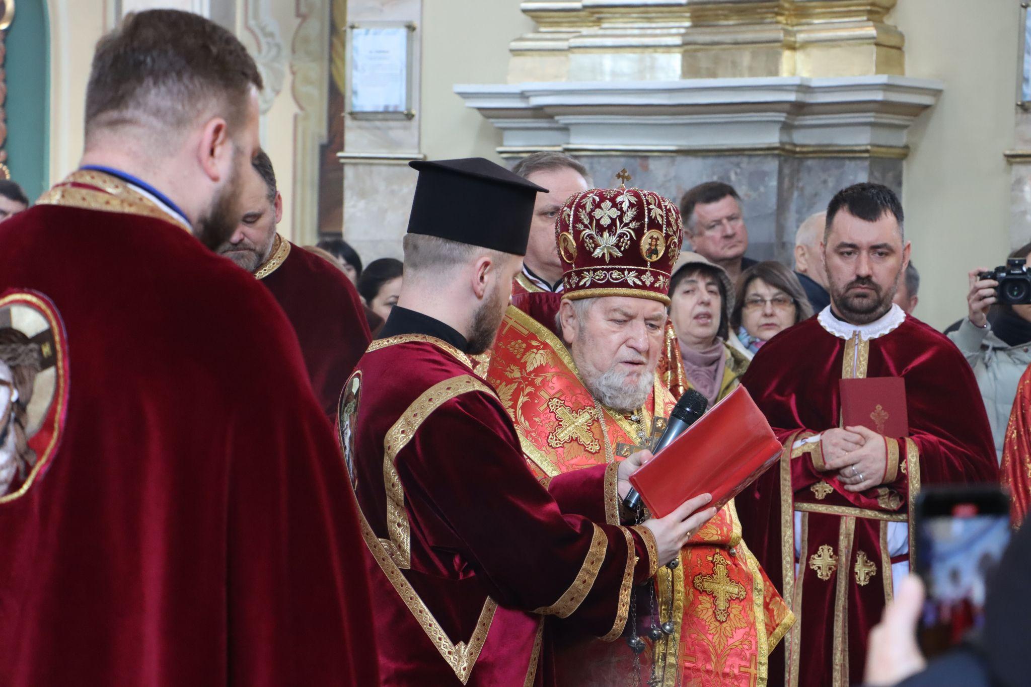 Новини Тернополя - фото з Рік, як не з нами Любомир Крупа. У Тернополі вшанували пам’ять полеглого Героя