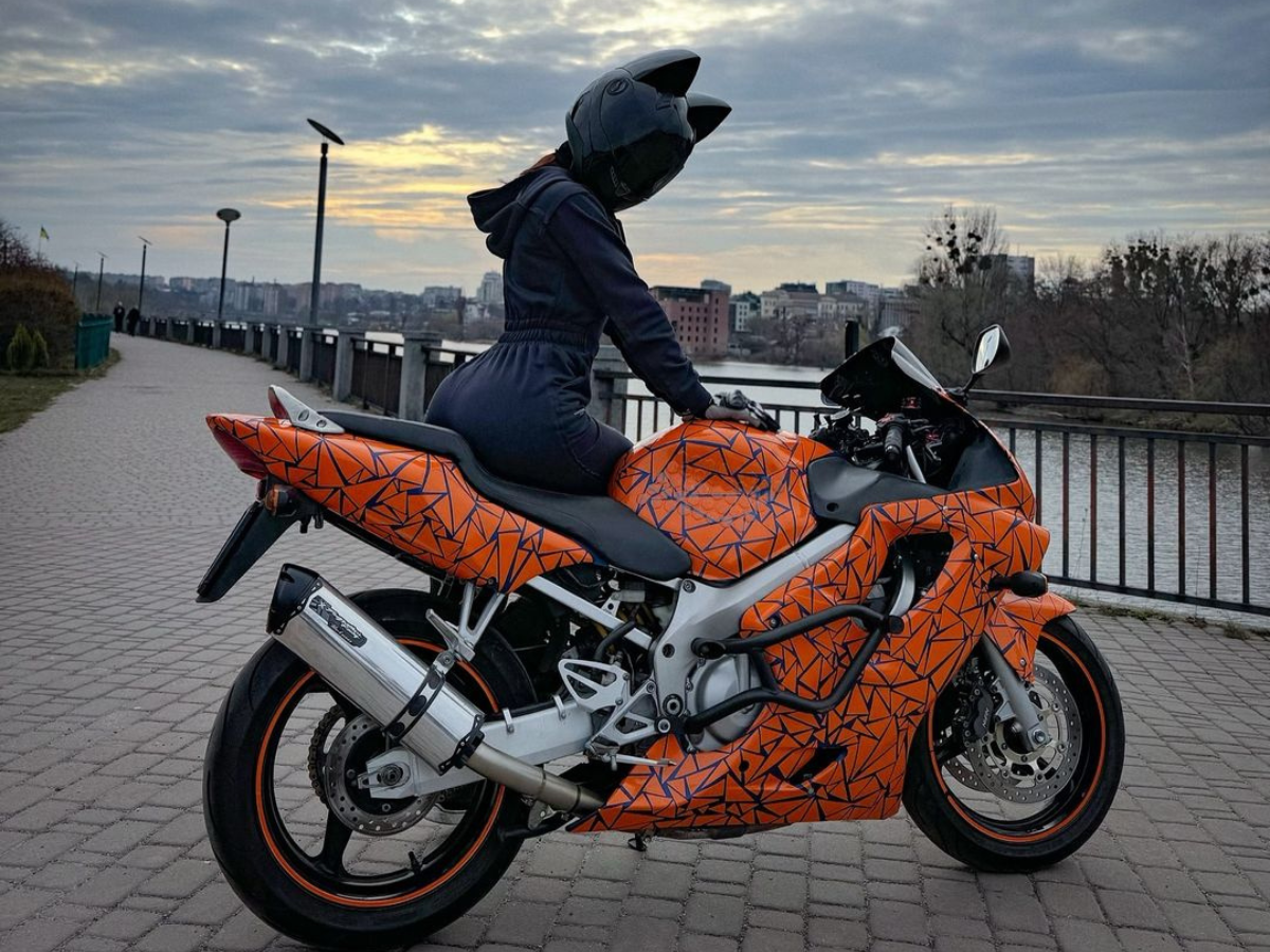 Новини Вінниці - фото з Відео мотоциклістки з Вінниці набрало 9 мільйонів переглядів у TikTok. Ми поговорили з нею