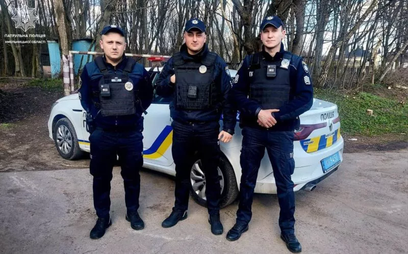 Новини Хмельницького - фото з У середмісті Хмельницького горіла багатоповерхівка: врятували двох дітей (ФОТО, ВІДЕО)