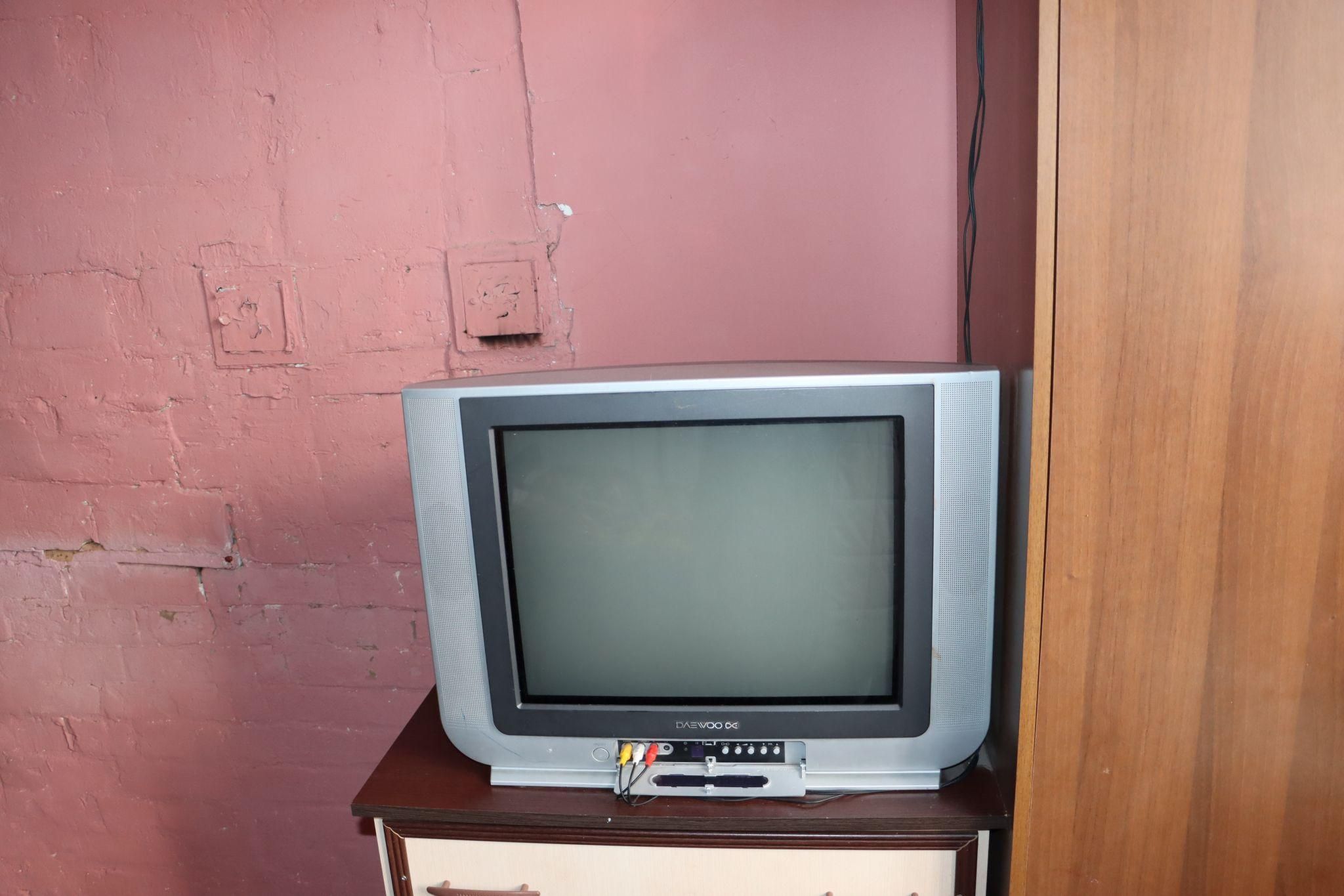 Новини Тернополя - фото з Як отець Філюк та мешканці села Шушківці відновили покинуті хати для переселенців. Репортаж