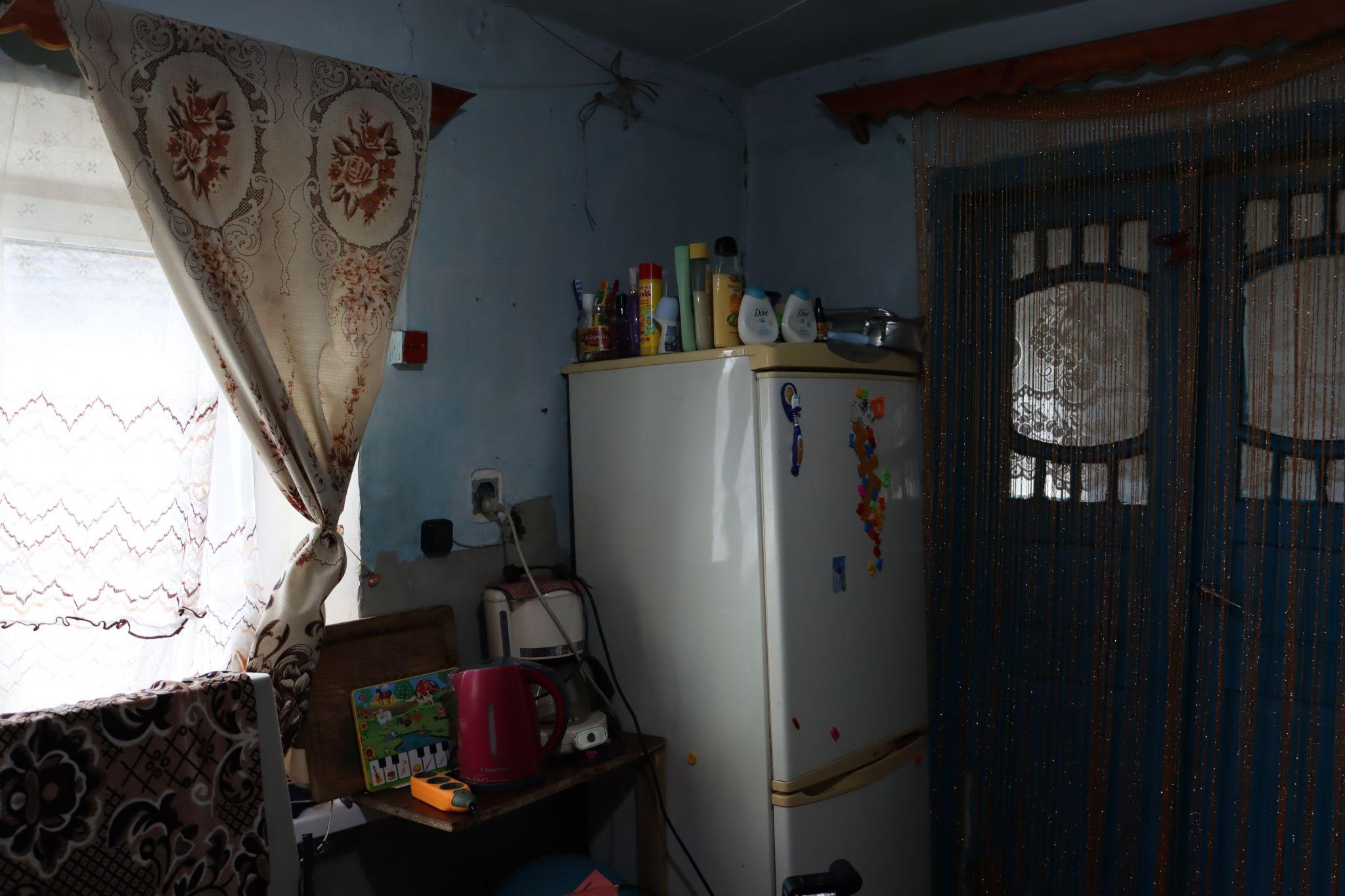 Новини Тернополя - фото з Як отець Філюк та мешканці села Шушківці відновили покинуті хати для переселенців. Репортаж