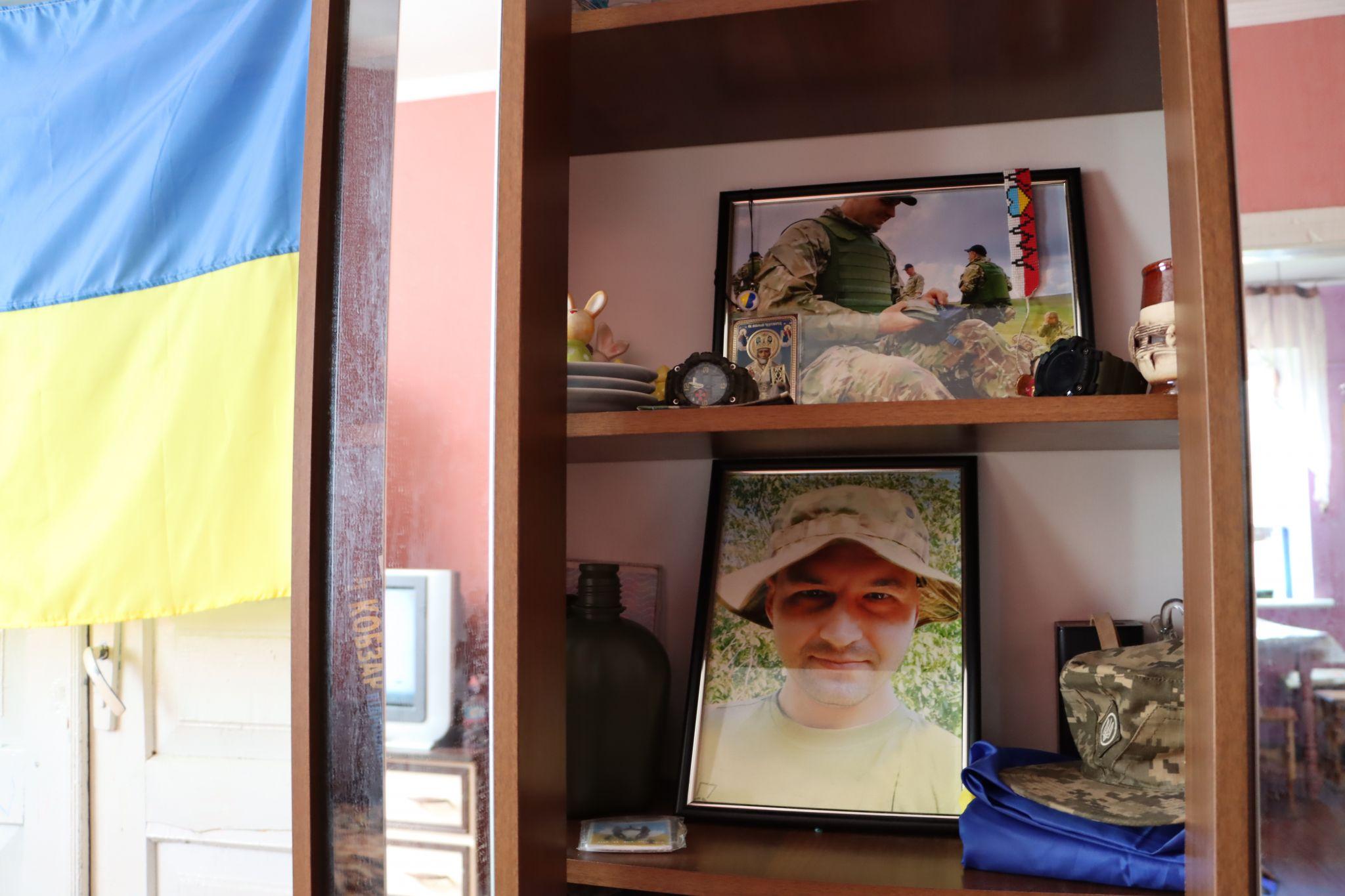 Новини Тернополя - фото з Як отець Філюк та мешканці села Шушківці відновили покинуті хати для переселенців. Репортаж