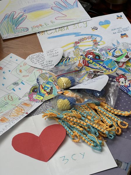 Новини Житомира - фото з Житомирська волонтерка закликає містян продовжувати допомагати захисникам