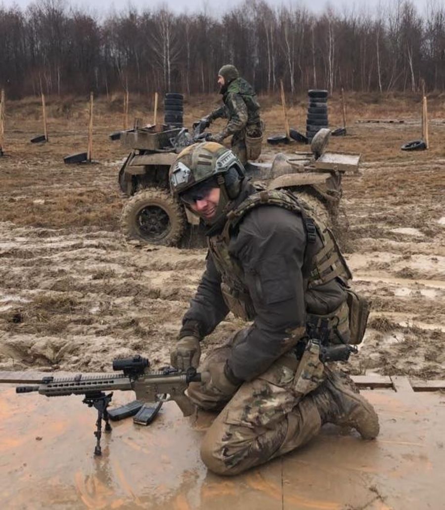 Новини Вінниці - фото з Як «Демон» захопив два ворожі танки. Золоту Зірку Героя України вручили рідним спецпризначенця