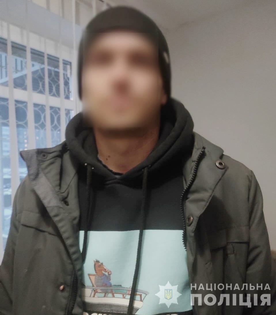 Новини Хмельницького - фото з У Нетішині чоловік оформив кредити на маму товариша: його судитимуть