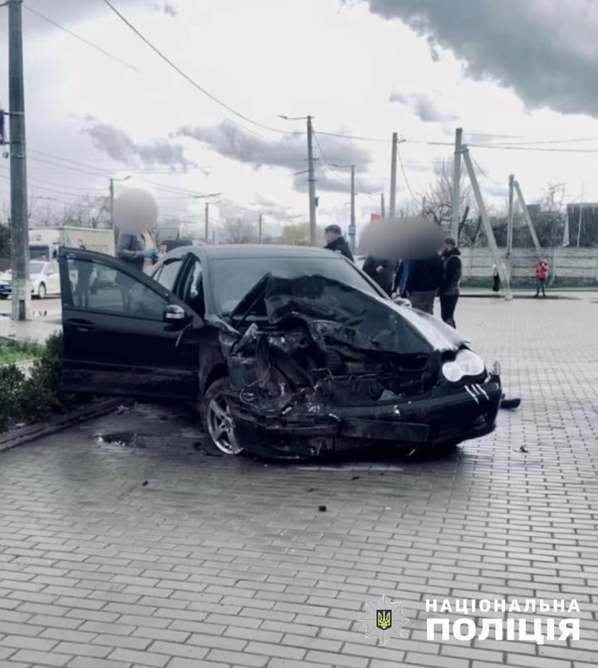 Новини Житомира - фото з На Покровській у потрійній ДТП загинув 15-річний мопедист