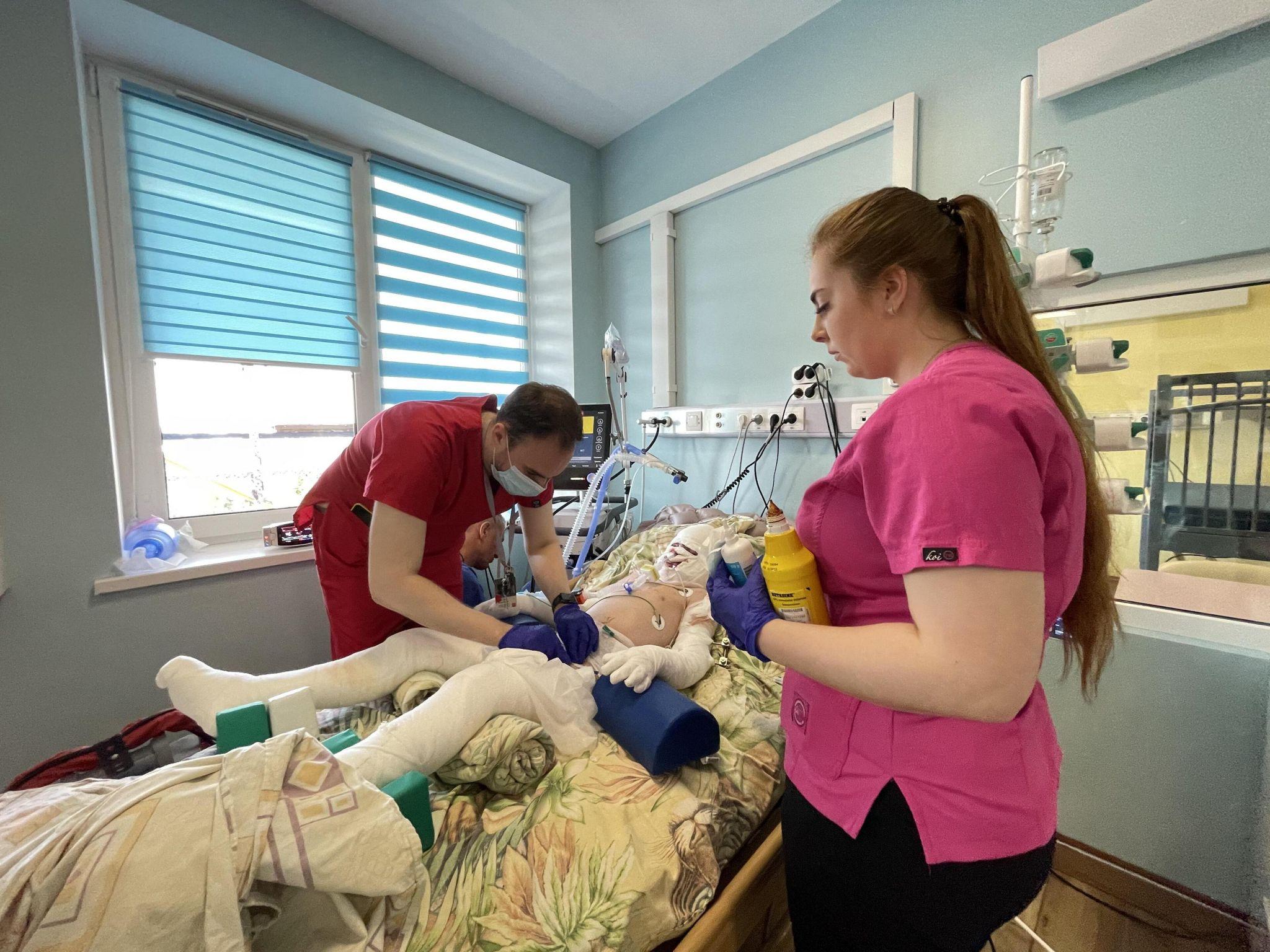 Новини Вінниці - фото з «Ромчик. Мрії не спалити». В Лондоні знімають фільм про хлопчика, який постраждав від ракети у Вінниці