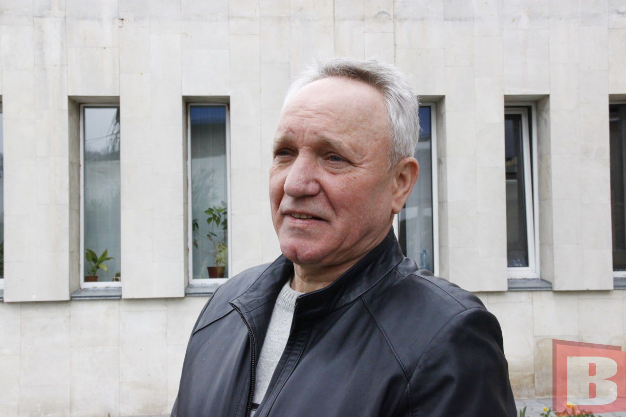 Новини Хмельницького - фото з «Він був гарним другом та батьком»: у Хмельницькому попрощалися із загиблим Героєм Андрієм Литвиненком