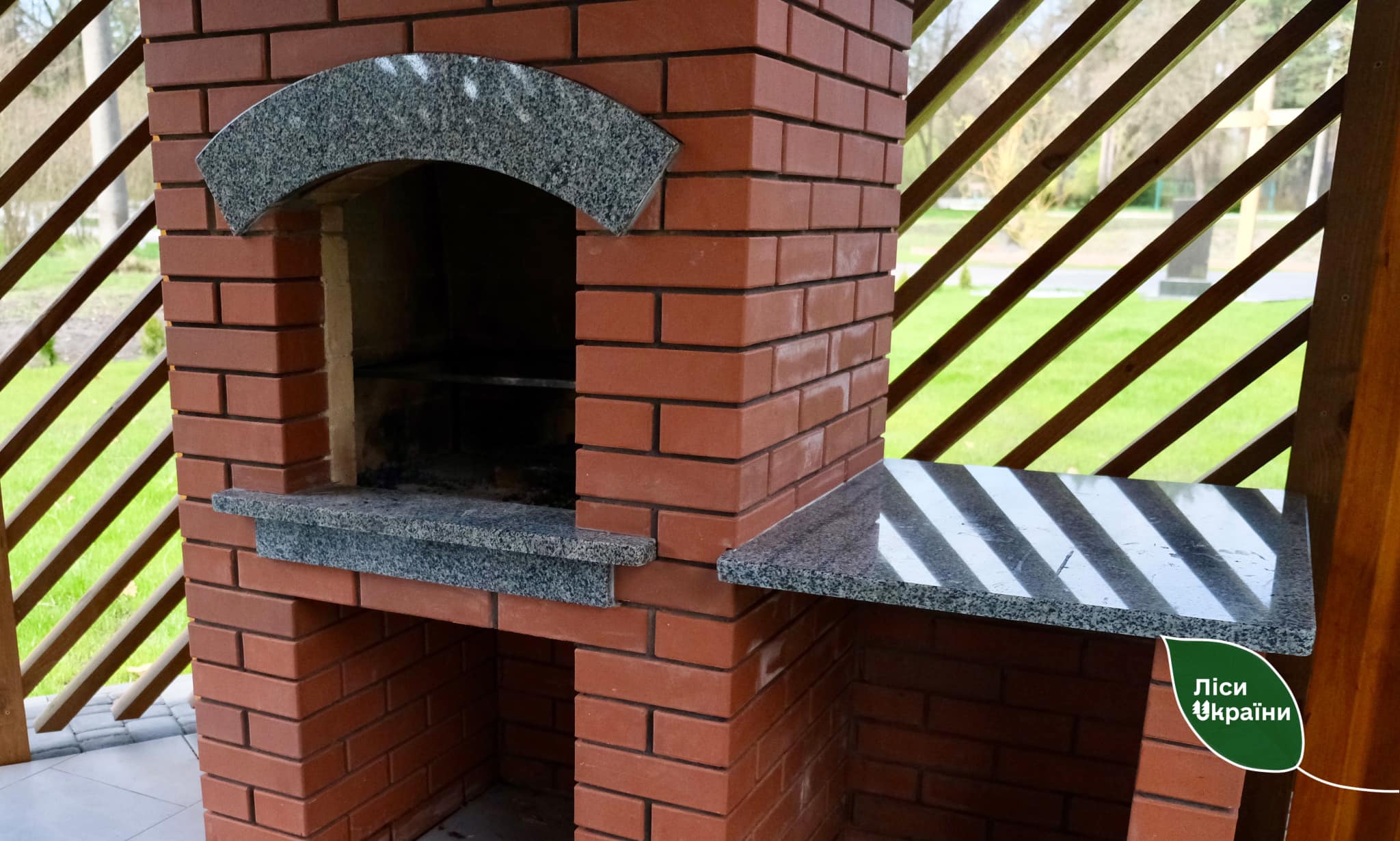 Новини Тернополя - фото з 6 відпочинкових майданчиків збудували лісівники у Тернопільській області