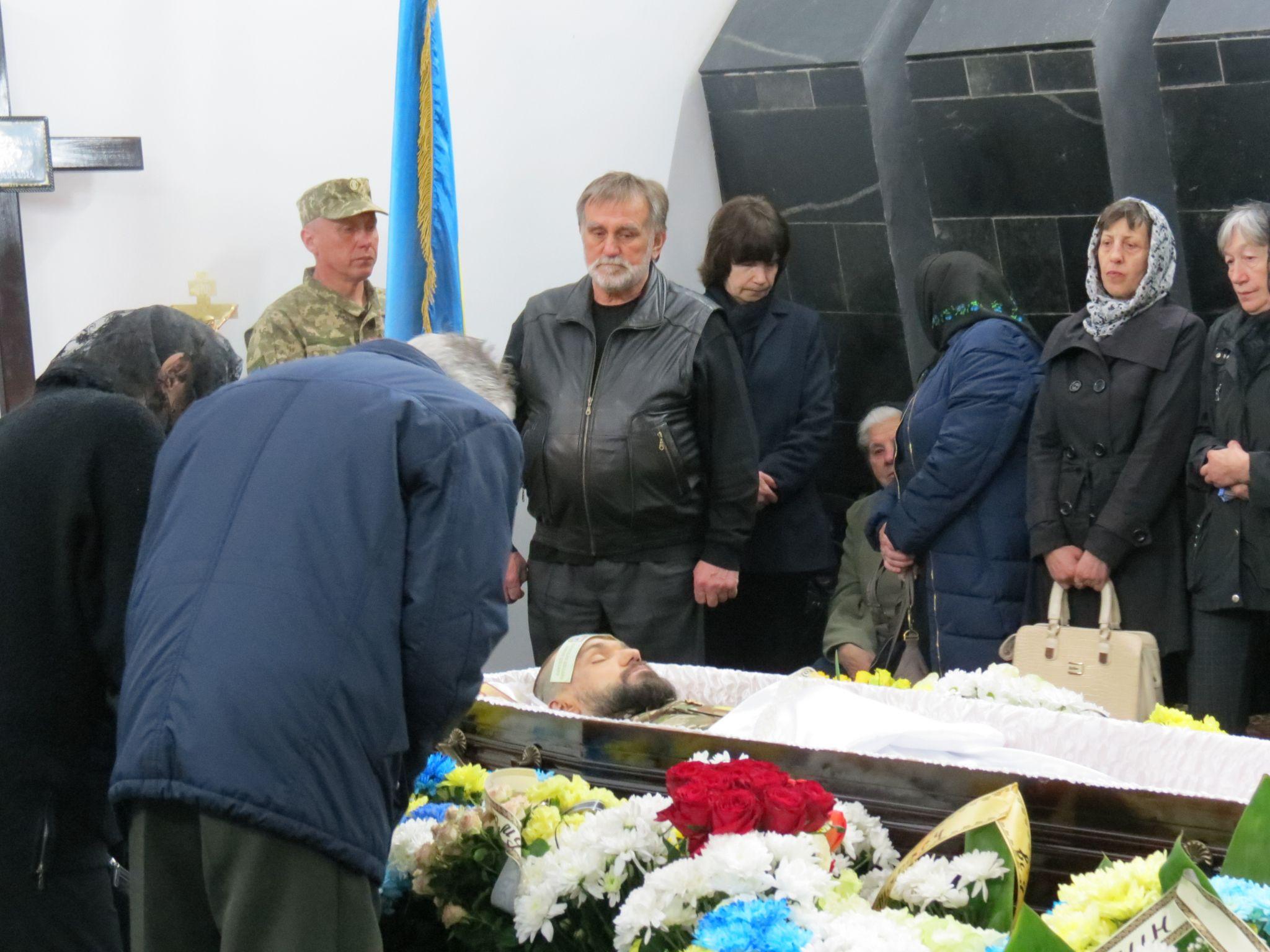 Новини Тернополя - фото з Тернопіль провів у останню путь Сергія Коновала й Тараса Петришина