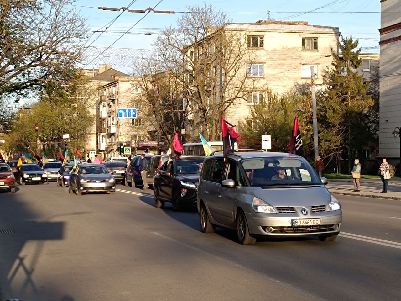 Новини Тернополя - фото з У Тернопіль «На щиті» привезли двох Героїв – Сергія Коновала і Тараса Петришина
