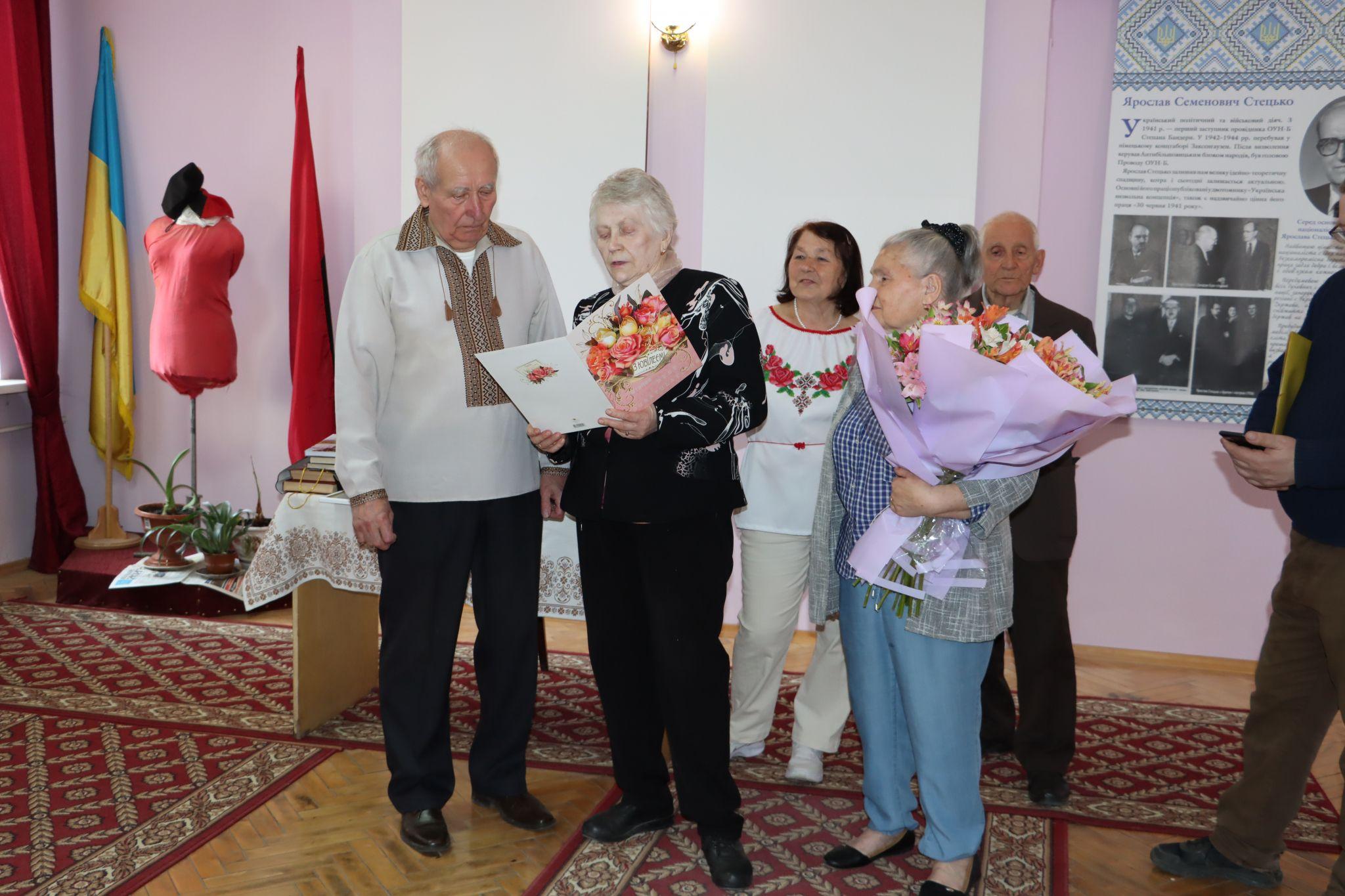 Новини Тернополя - фото з Голові тернопільського Товариства політв’язнів Дем'яну Чернецю – 80 років. Як привітали ювіляра?