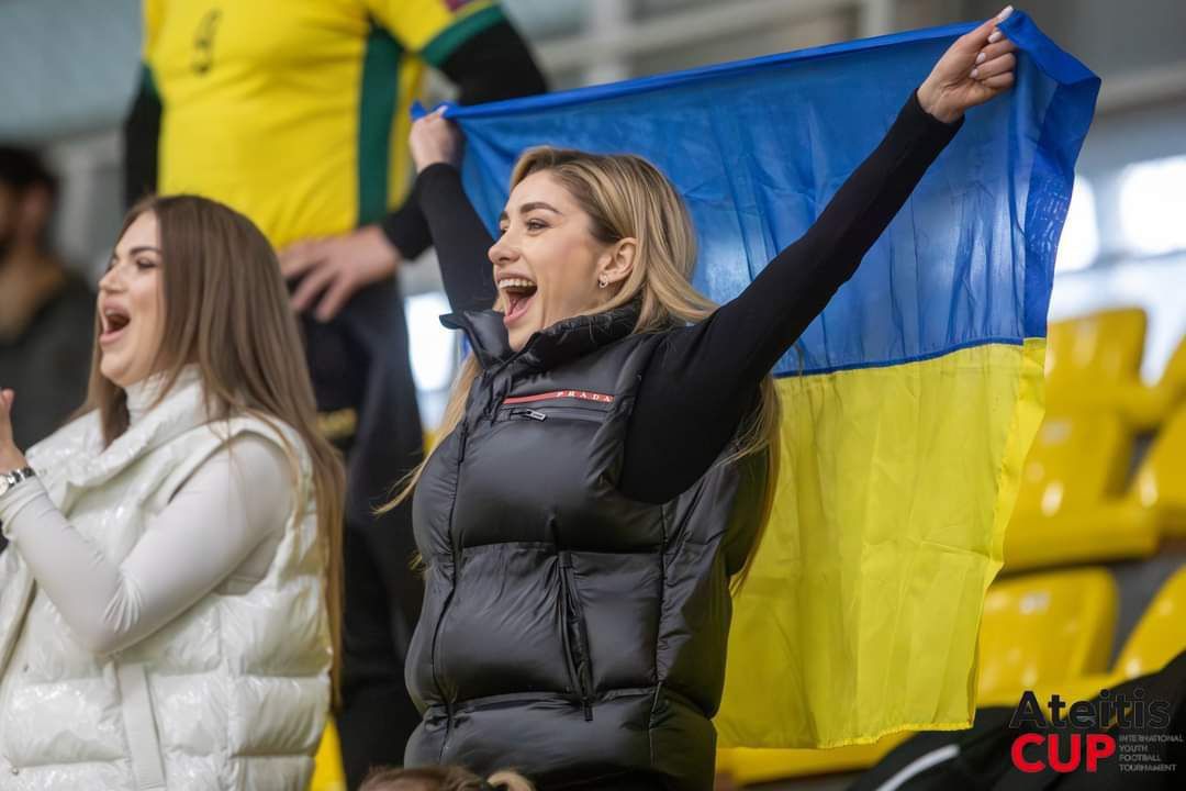 Новини Вінниці - фото з Здолали «Ювентус» і «Бенфіку». Футболісти спортшколи «ЯСКО» у Литві виграли Ateitis Cup