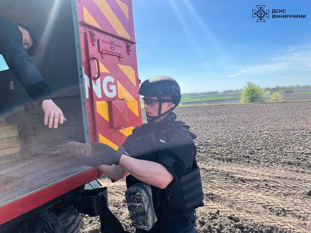 Новини Вінниці - фото з Надзвичайники знищили 16 артилерійських снарядів часів Другої світової війни