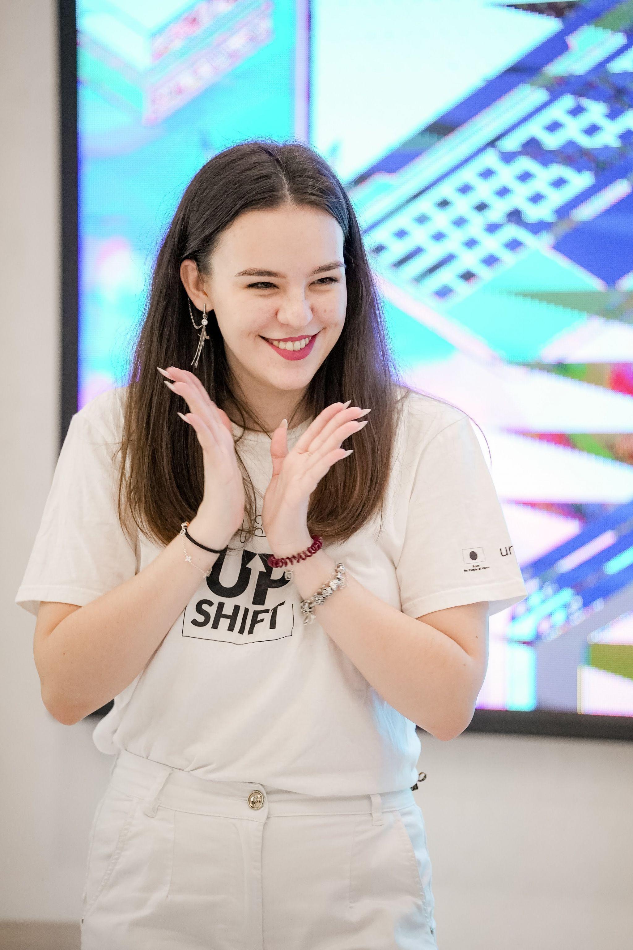 Новини Вінниці - фото з Не словом, а жестом: вінницька молодь навчає допомагати нечуючим під час війни