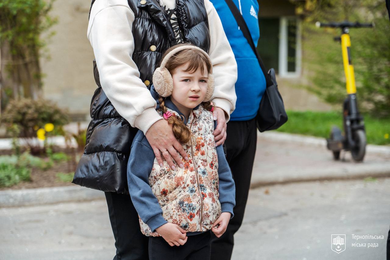 Новини Тернополя - фото з У Тернополі відкрили меморіальну дошку Герою Артуру-Артему Харіву