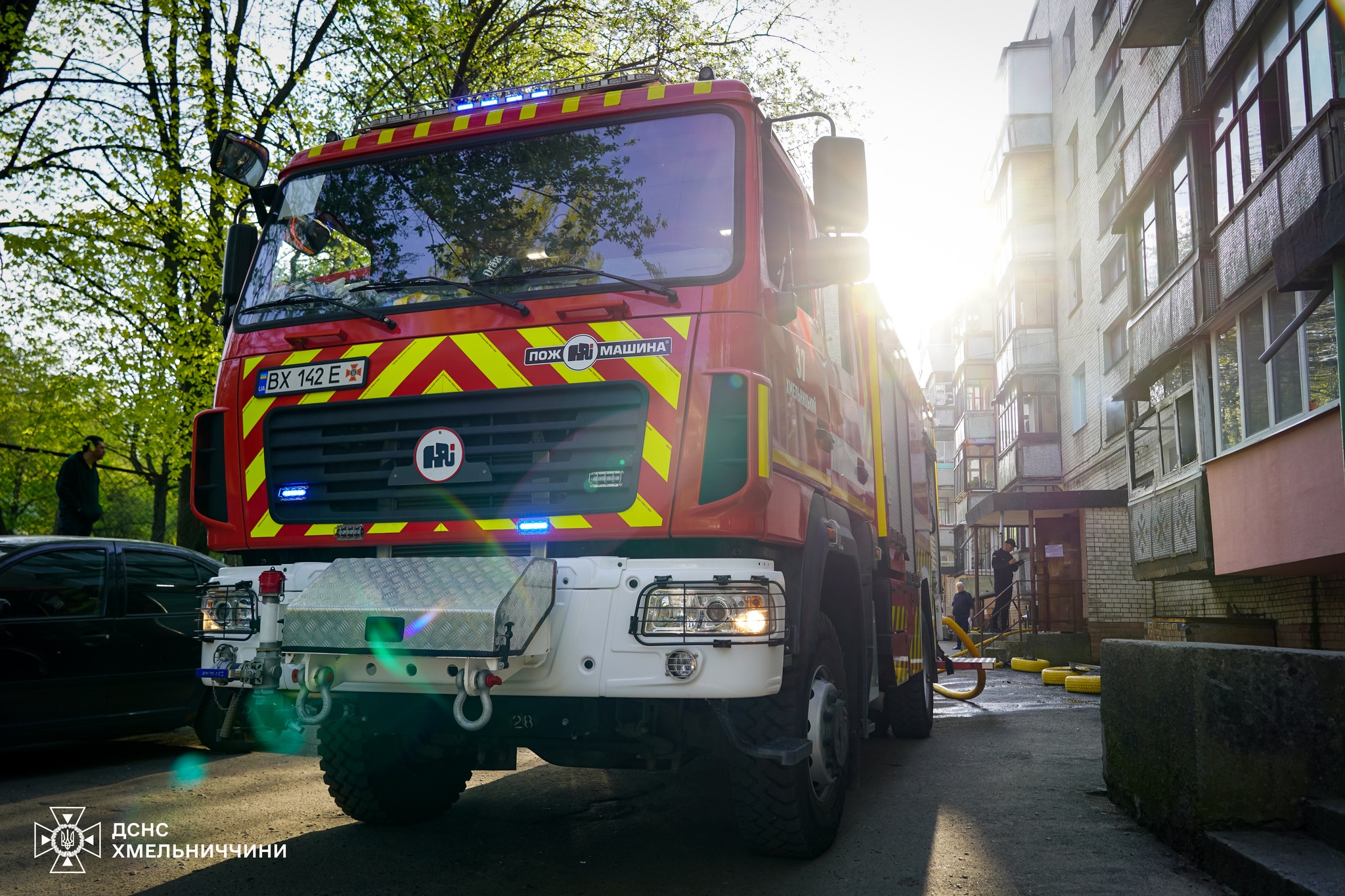 Новини Хмельницького - фото з У Хмельницькому горів балкон у багатоповерхівці (ВІДЕО)