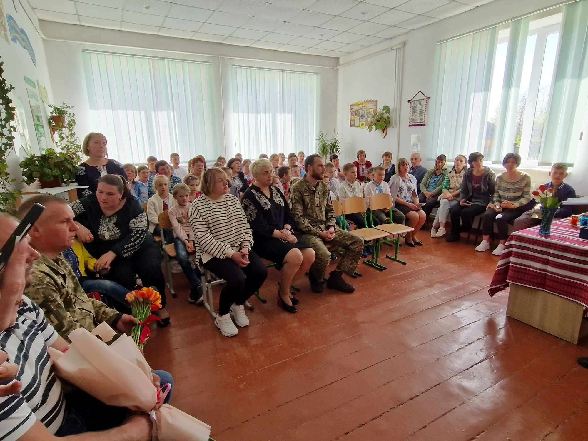 Новини Хмельницького - фото з Воювали в гарячих точках: сім’ям загиблих воїнів вручили державні нагороди