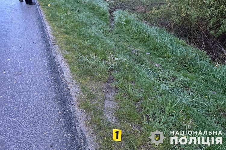 Новини Тернополя - фото з У Тернополі пенсіонерка травмувалась в маршрутці, коли водій раптово пригальмував