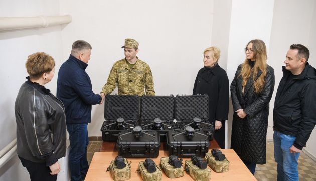 Новини Вінниці - фото з Вінниця передала військовим дрони та тепловізори