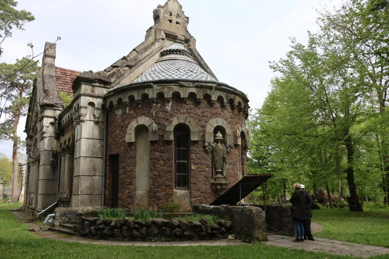 Новини Вінниці - фото з Малюють місця сили Вінниччини. Стартував восьмий пленер «Кращий художник»