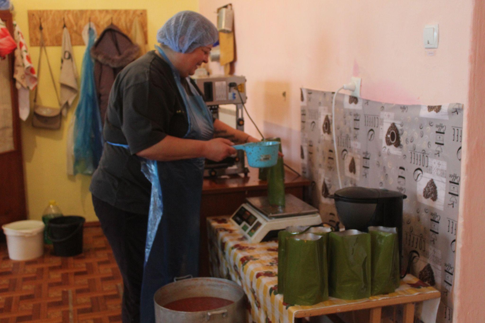 Новини Козятина - фото з Створили цех запаювання продуктових пакетів, копіюючи технології з інтернету