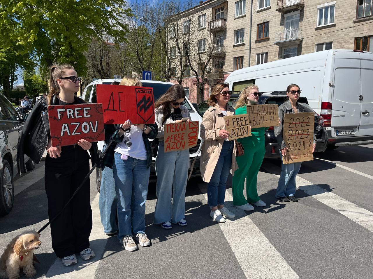 Новини Тернополя - фото з «Моє серце два роки в полоні»: матері та дружини благають звільнити військових