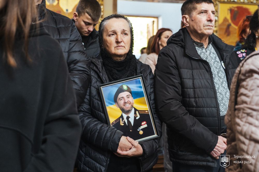 Новини Тернополя - фото з У Зарваниці відбулася Проща родин загиблих Героїв