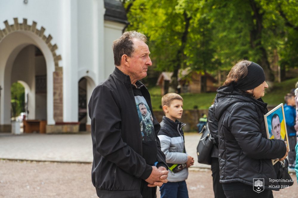 Новини Тернополя - фото з У Зарваниці відбулася Проща родин загиблих Героїв