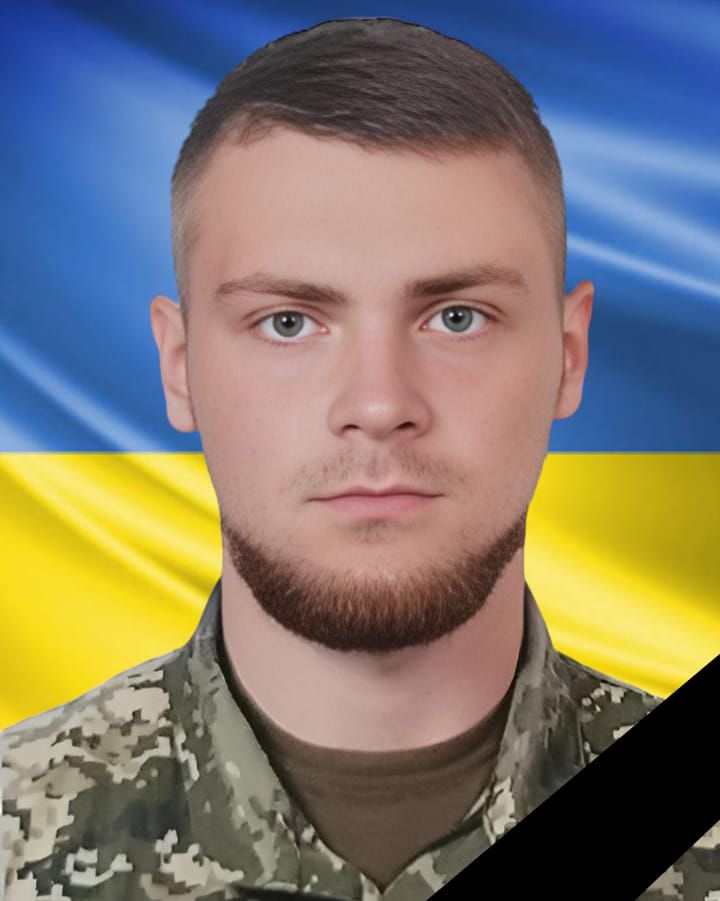 Новини Хмельницького - фото з «Мені потрібен син, а не герой»: спогади про 21-річного розвідника Олексія Вітюка