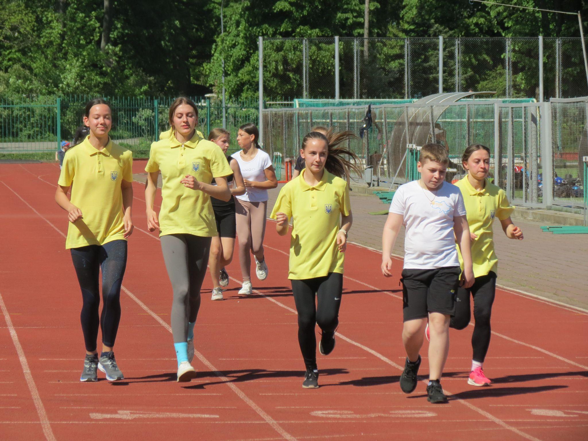 Новини Вінниці - фото з На благодійному забігу у Вінниці збирали кошти на квадракоптер