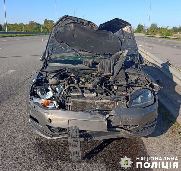 Новини Житомира - фото з На трасі Київ-Чоп пенсіонер на електроциклі зіткнувся з автівкою