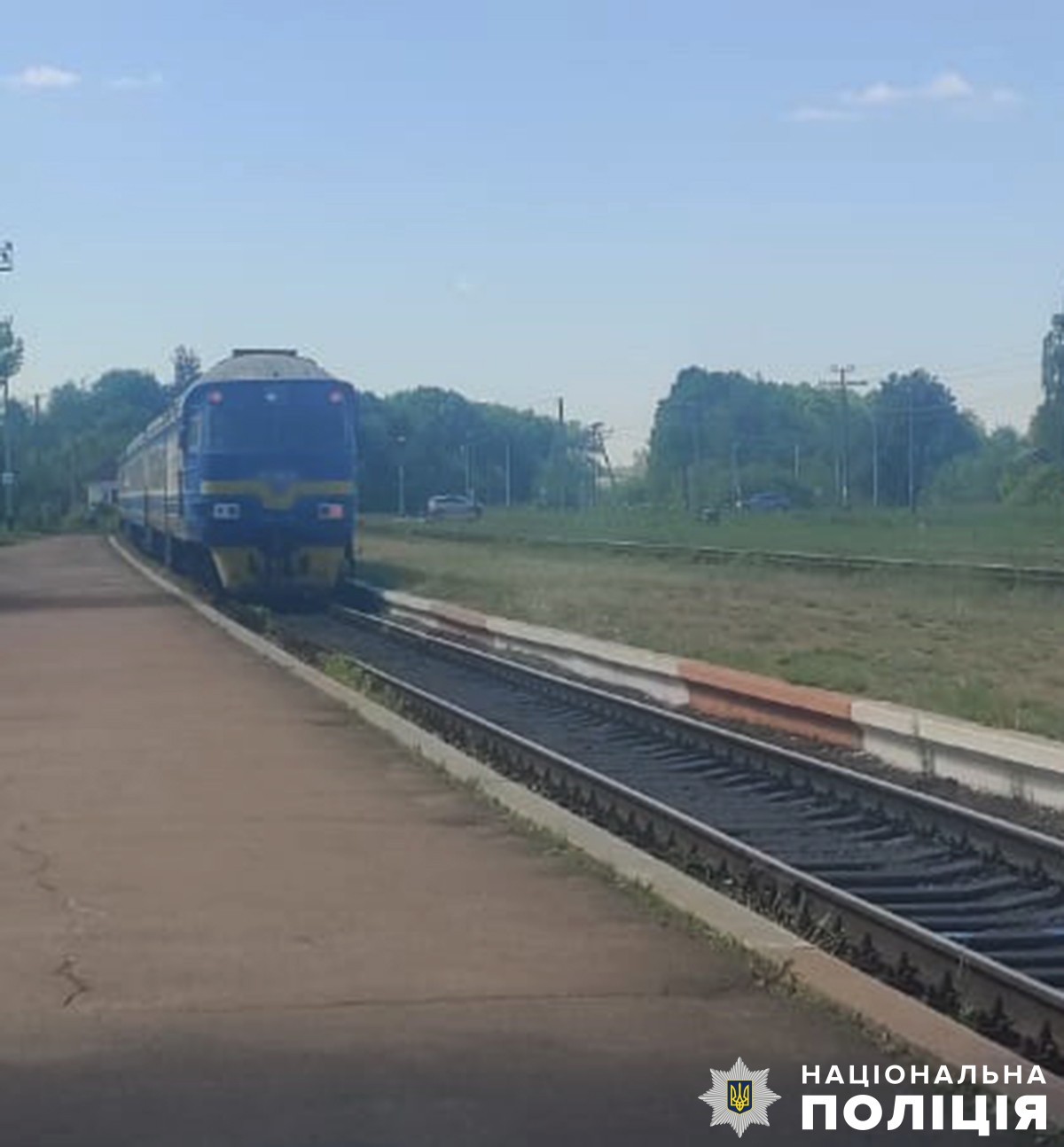 поліція встановлює обставини травмування чоловіка на залізничних коліях в олевську
