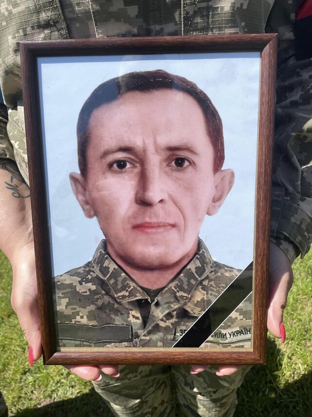 Новини Хмельницького - фото з На Хмельниччину “на щиті” повернулися шість військових: хто вони