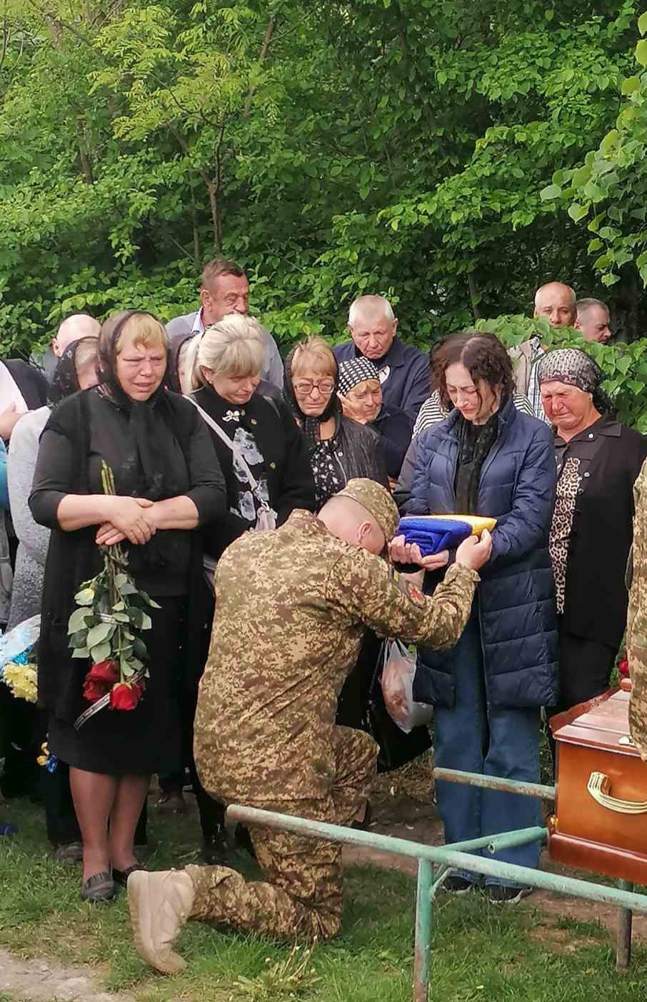 Новини Хмельницького - фото з На Хмельниччині попрощались з нацгвардійцем Віталієм Дерев’янком
