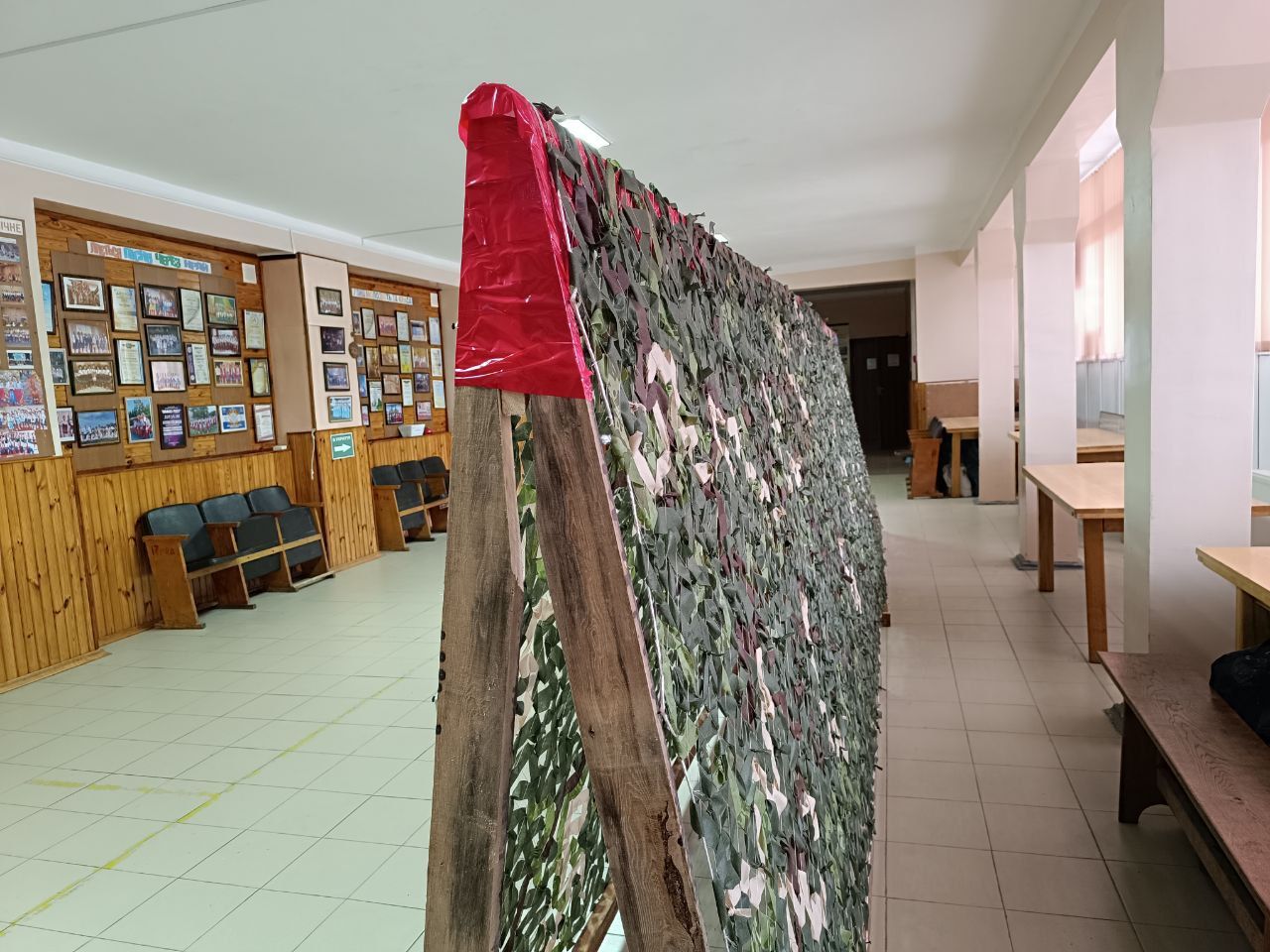 Новини Вінниці - фото з «Приємно відчувати, що ти щось зробив». В Агрономічному плетуть сітки для захисників