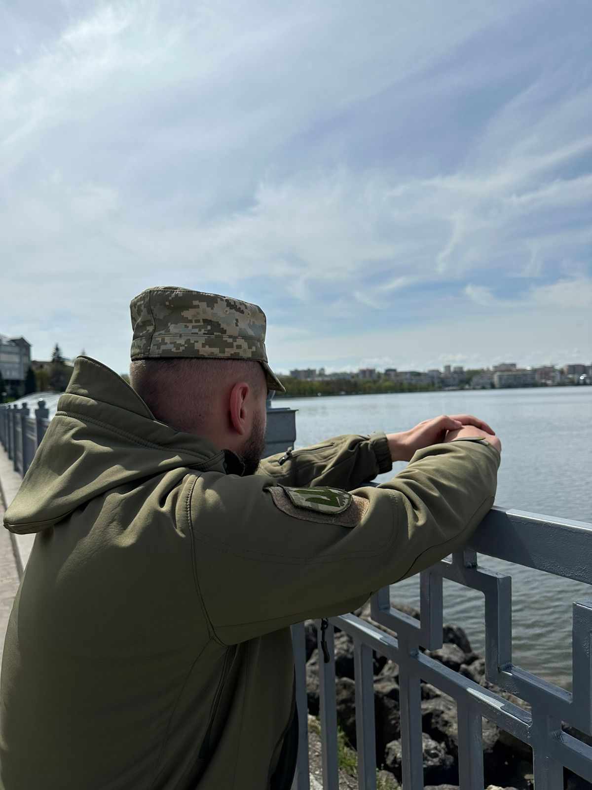 Новини Тернополя - фото з Кинув коледж і підписав контракт з тернопільською артбригадою