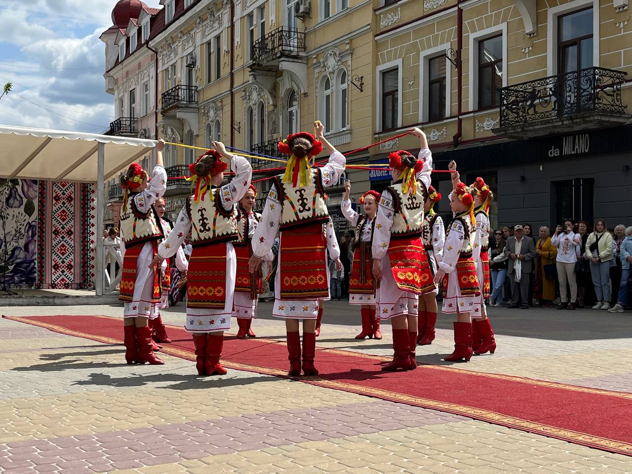 Новини Тернополя - фото з Як тернополяни День вишиванки відзначили: репортаж