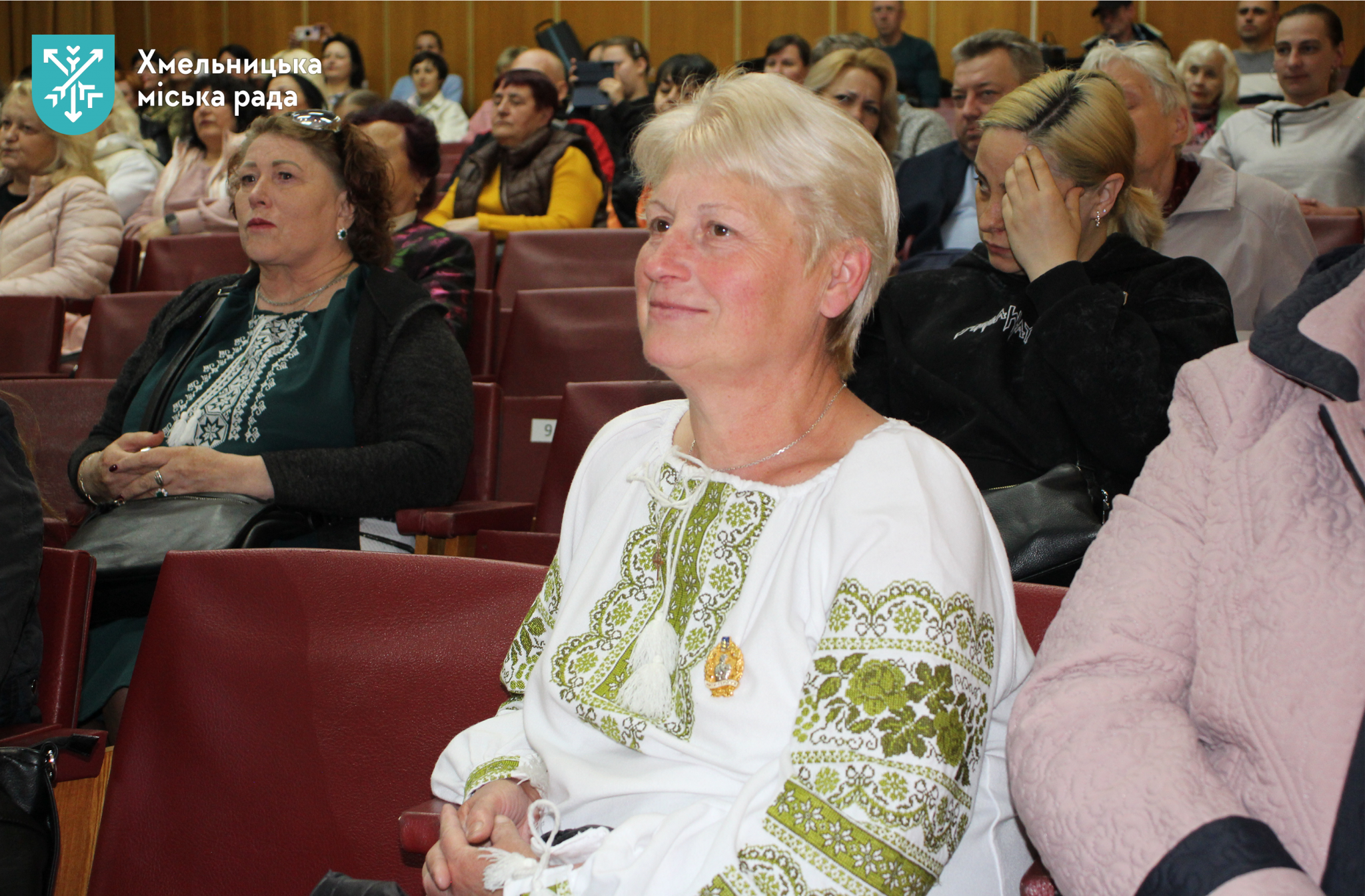 Новини Хмельницького - фото з 148 жінок з Хмельницької громади мають звання «Мати-героїня»