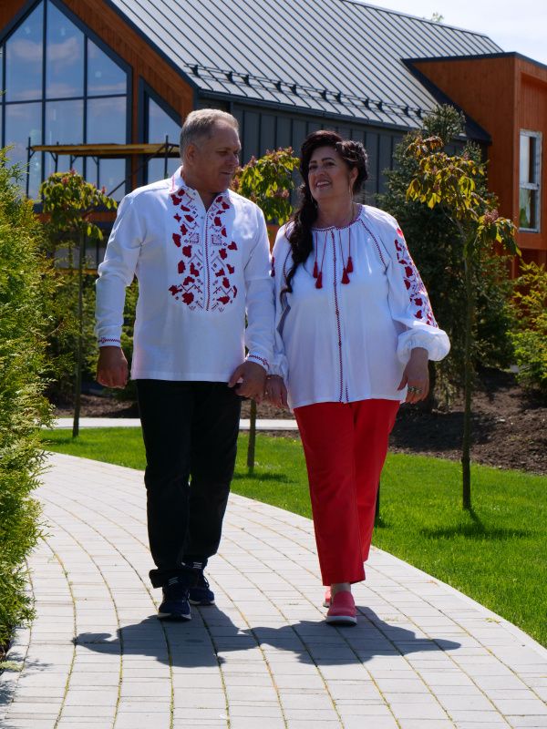 Новини Тернополя - фото з Тернополяни з Терцентру взяли участь у фотосесії до Дня вишиванки