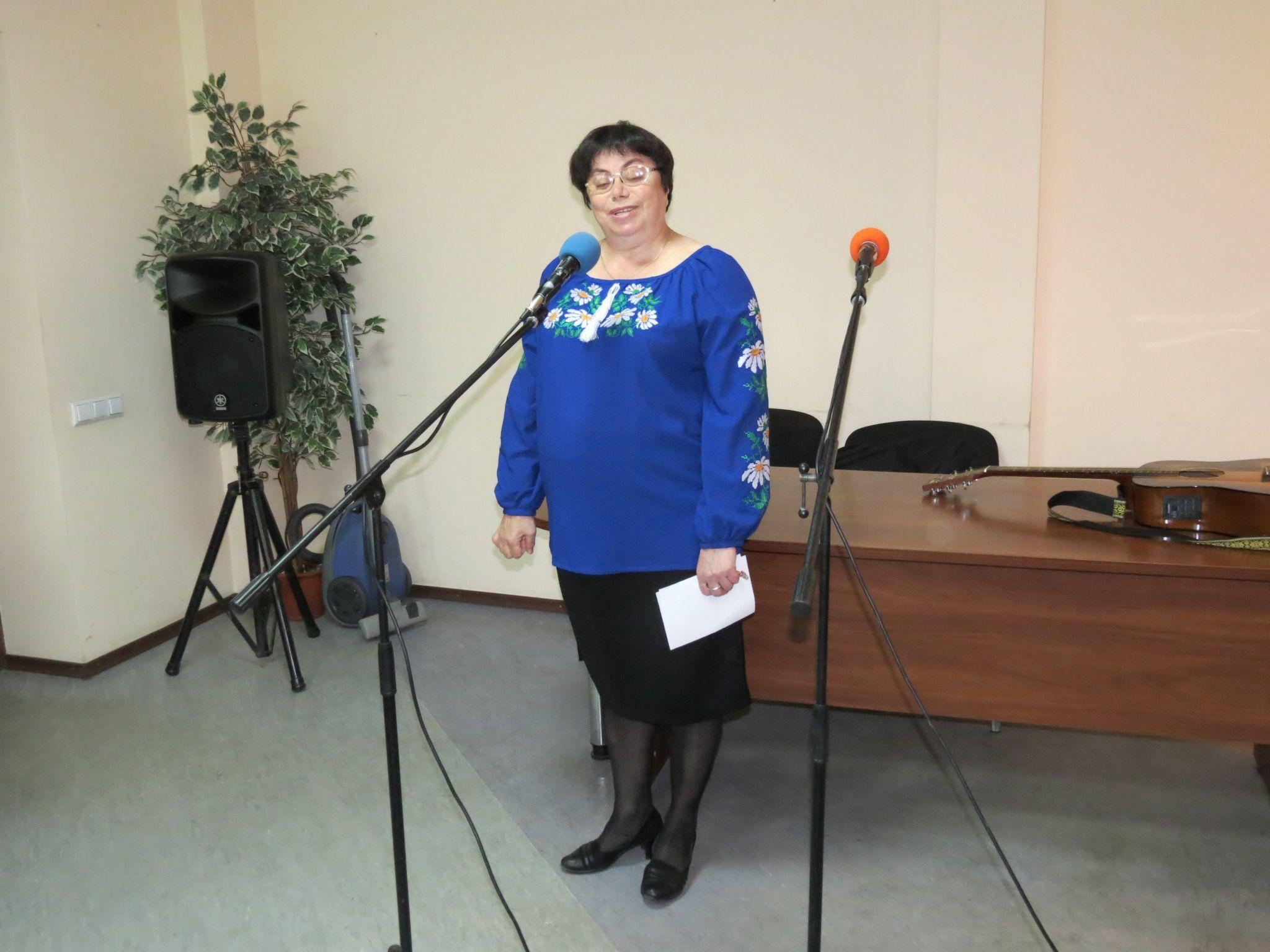 Новини Вінниці - фото з У Вінниці співали пісні і читали вірші про вишиванку