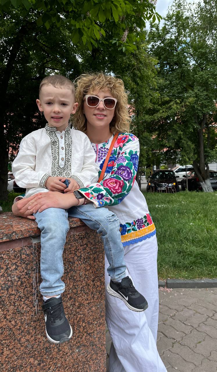 Новини Тернополя - фото з Спадок нашої нації: тернополяни поділилися історіями про свої вишиванки