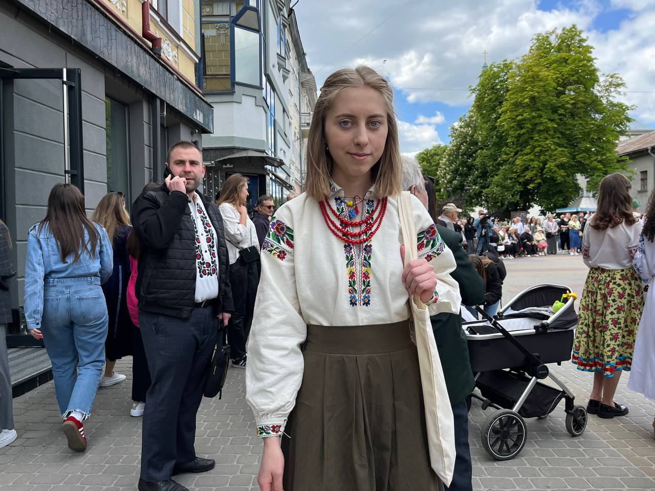 Новини Тернополя - фото з Спадок нашої нації: тернополяни поділилися історіями про свої вишиванки