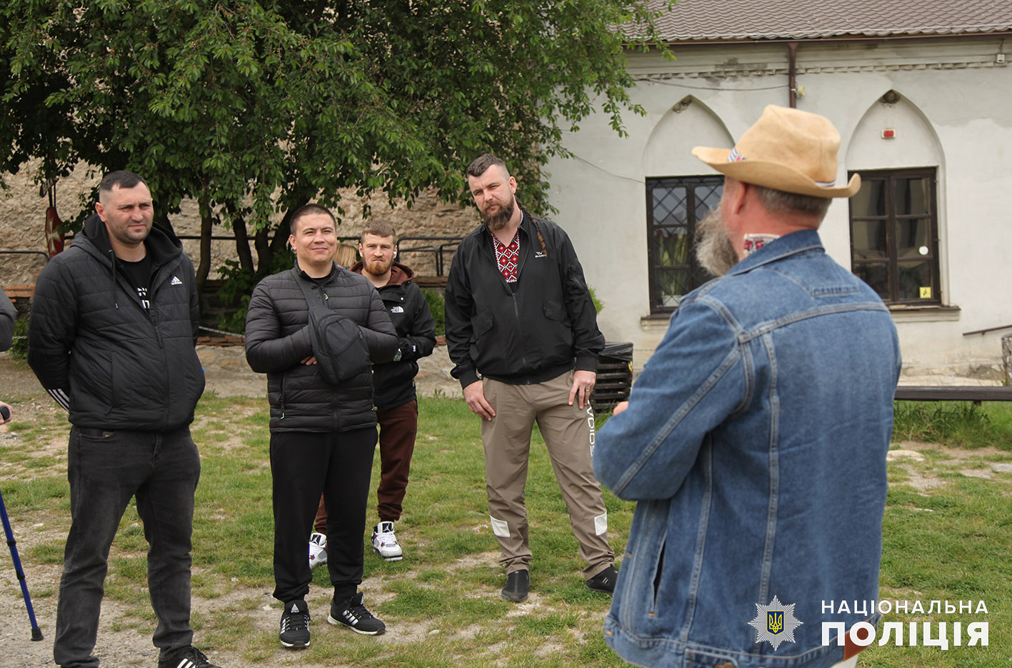 Новини Хмельницького - фото з Пораненим бійцям на Хмельниччині влаштували екскурсію та відпочинок з риболовлею