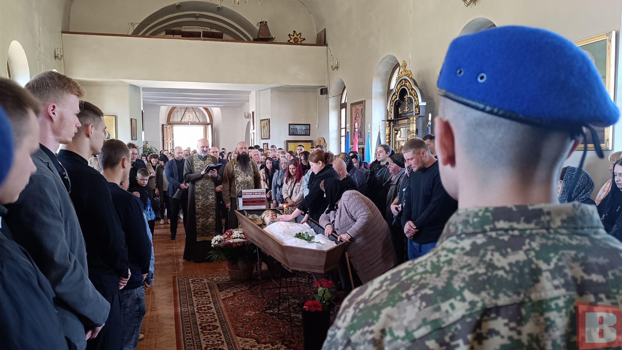 Новини Хмельницького - фото з У 18 років пішов воювати. Попрощалися з хмельничанином-азовцем Павлом Фостиком