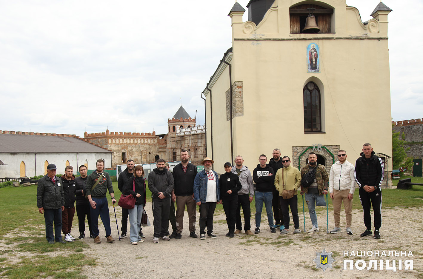 Новини Хмельницького - фото з Пораненим бійцям на Хмельниччині влаштували екскурсію та відпочинок з риболовлею