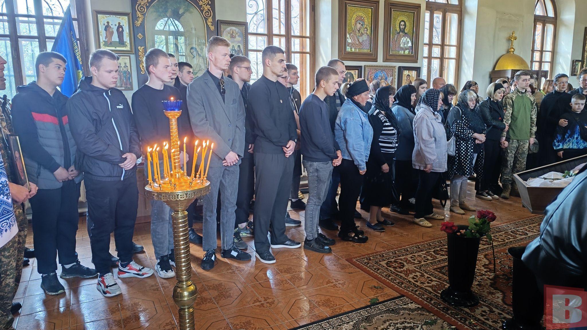 Новини Хмельницького - фото з У 18 років пішов воювати. Попрощалися з хмельничанином-азовцем Павлом Фостиком